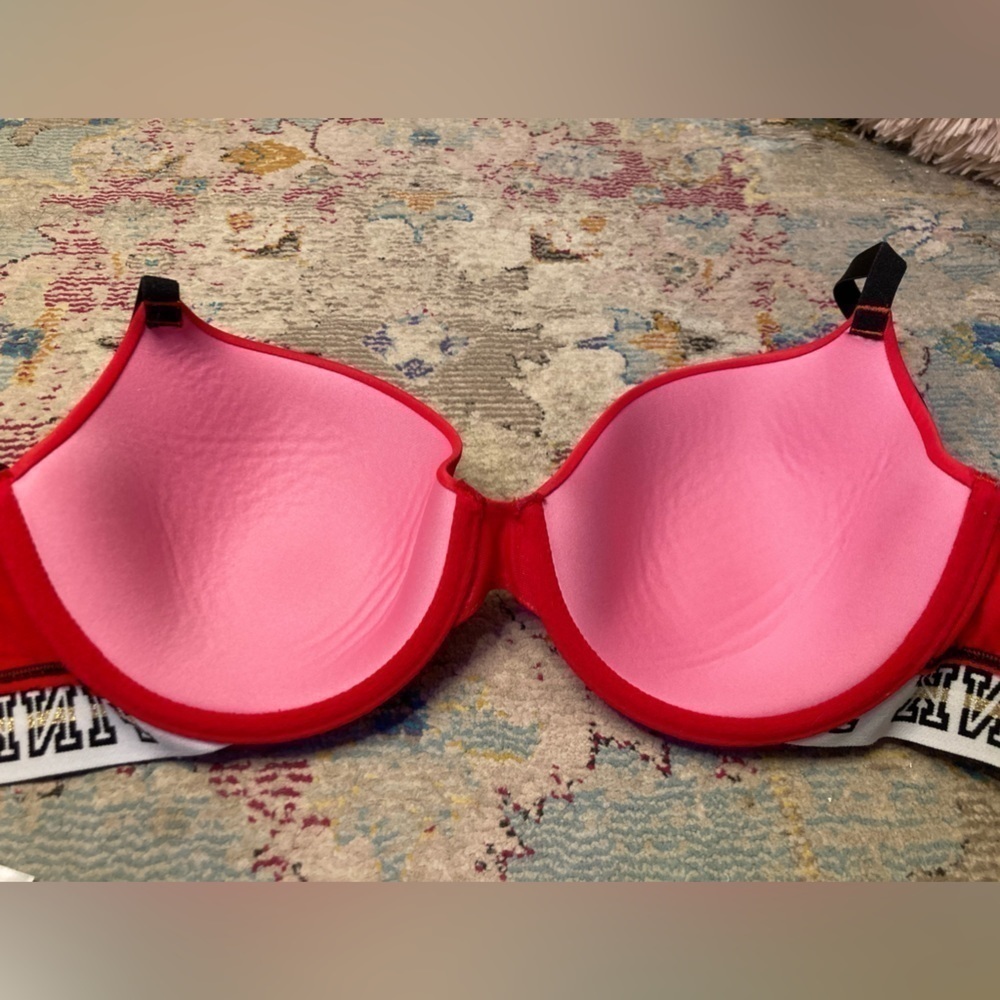 Victoria’s Secret Red And Black Lined Wear Everywhere T-Shirt Bra Size 34D - Picture 9 of 14